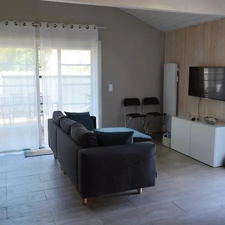 Three Bedroom Chalet, 75m² Chalet